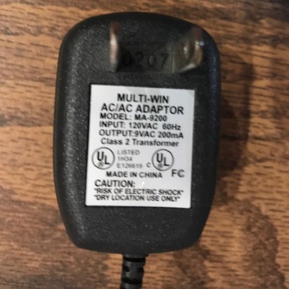 eMACHINES SP-30A PORTABLE DESKTOP/LAPTOP SPEAKERS - Picture 7 of 7